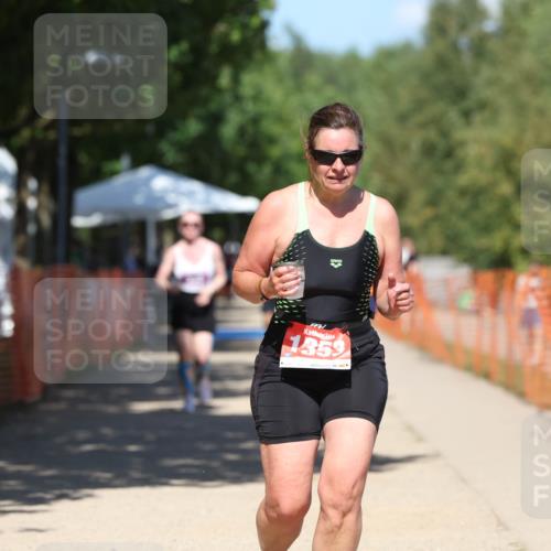 07.09.2025 - 19. Norderstedt Triathlon Michael Strokosch http://msf.ph/oto/8795169 07.09.2025 13:49:44 Laufen 332, 1304, 1353 meine-sportfotos.de