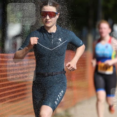 07.09.2025 - 19. Norderstedt Triathlon Michael Strokosch http://msf.ph/oto/8795172 07.09.2025 11:52:37 Laufen 1167, 1227, 1377 meine-sportfotos.de