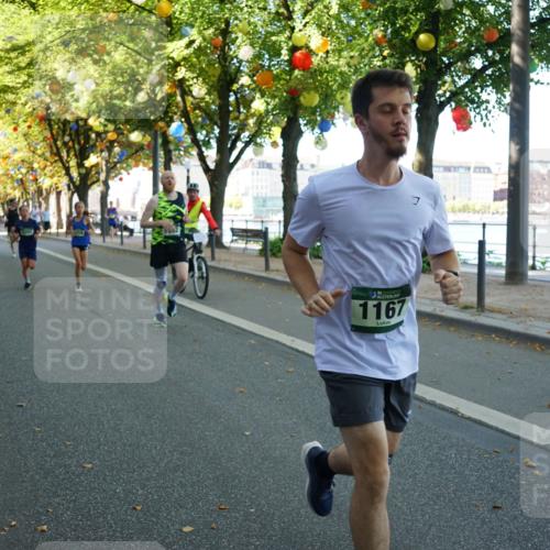 07.09.2025 - BARMER Alsterlauf Yannick Fuchs http://msf.ph/oto/8795189 07.09.2025 11:43:33 Laufen 136, 1167, 7 meine-sportfotos.de