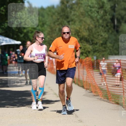 07.09.2025 - 19. Norderstedt Triathlon Michael Strokosch http://msf.ph/oto/8795191 07.09.2025 13:49:50 Laufen 353, 1304 meine-sportfotos.de