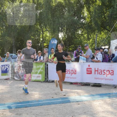 07.09.2025 - 19. Norderstedt Triathlon Zöllner http://msf.ph/oto/8795217 07.09.2025 16:58:58 Ziel 951 meine-sportfotos.de