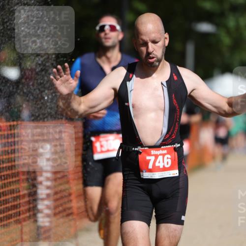 07.09.2025 - 19. Norderstedt Triathlon Michael Strokosch http://msf.ph/oto/8795246 07.09.2025 12:16:52 Laufen 746, 796, 1306 meine-sportfotos.de