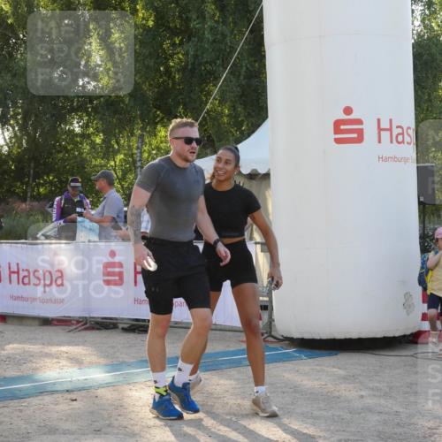 07.09.2025 - 19. Norderstedt Triathlon Zöllner http://msf.ph/oto/8795248 07.09.2025 16:59:00 Ziel 951 meine-sportfotos.de