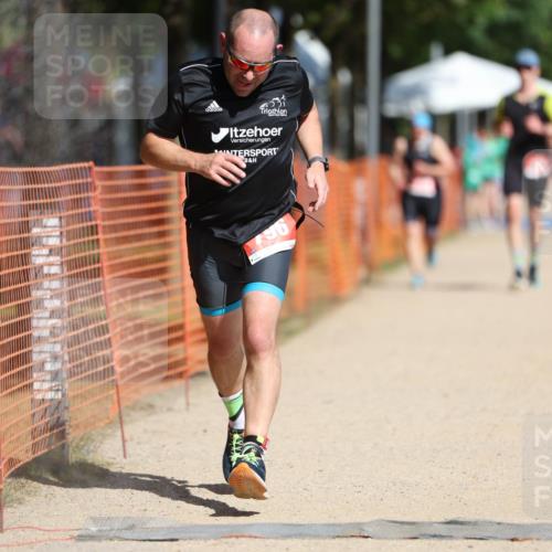 07.09.2025 - 19. Norderstedt Triathlon Michael Strokosch http://msf.ph/oto/8795277 07.09.2025 12:16:55 Laufen 746, 796, 1306 meine-sportfotos.de