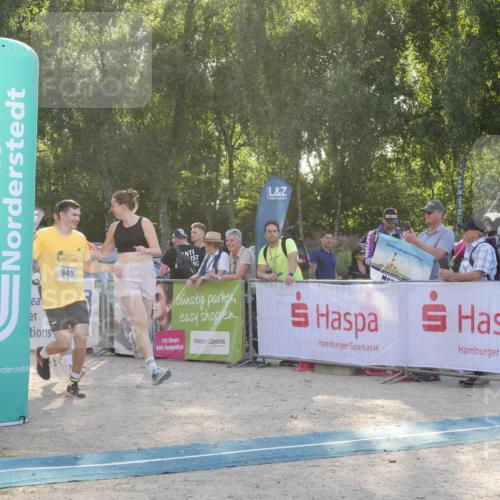 07.09.2025 - 19. Norderstedt Triathlon Zöllner http://msf.ph/oto/8795288 07.09.2025 16:59:14 Ziel 949 meine-sportfotos.de