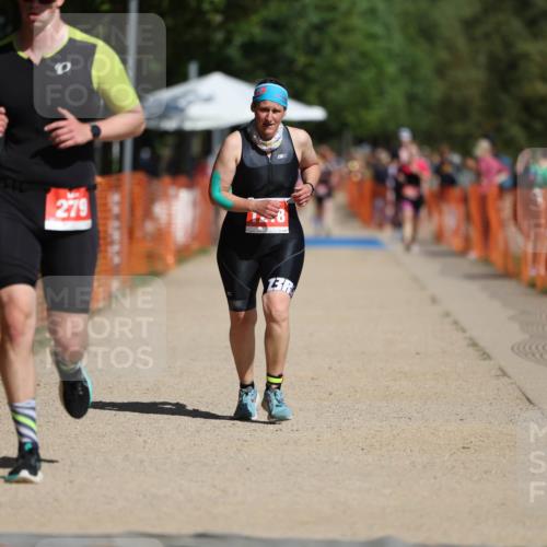 07.09.2025 - 19. Norderstedt Triathlon Michael Strokosch http://msf.ph/oto/8795313 07.09.2025 12:17:02 Laufen 279, 1218 meine-sportfotos.de