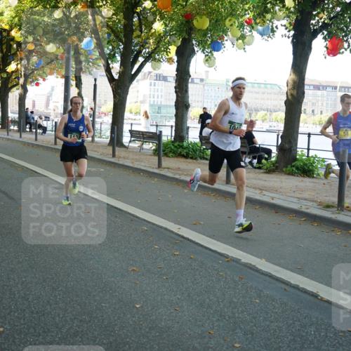 07.09.2025 - BARMER Alsterlauf Yannick Fuchs http://msf.ph/oto/8795317 07.09.2025 11:43:39 Laufen 1267, 1057, 138, 1040, 58 meine-sportfotos.de