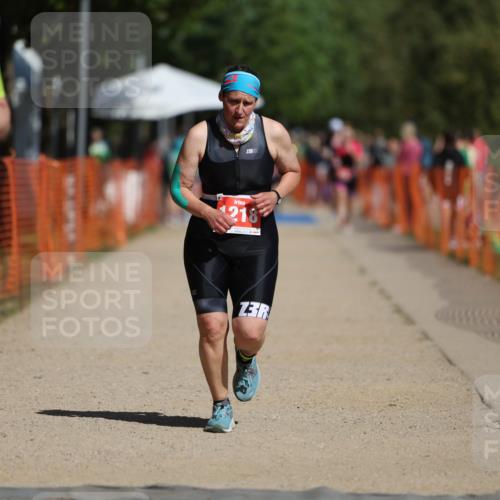 07.09.2025 - 19. Norderstedt Triathlon Michael Strokosch http://msf.ph/oto/8795330 07.09.2025 12:17:04 Laufen 279, 1218 meine-sportfotos.de