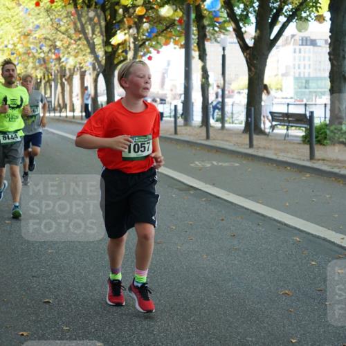 07.09.2025 - BARMER Alsterlauf Yannick Fuchs http://msf.ph/oto/8795350 07.09.2025 11:43:40 Laufen 1004, 67, 8144, 1057, 11 meine-sportfotos.de