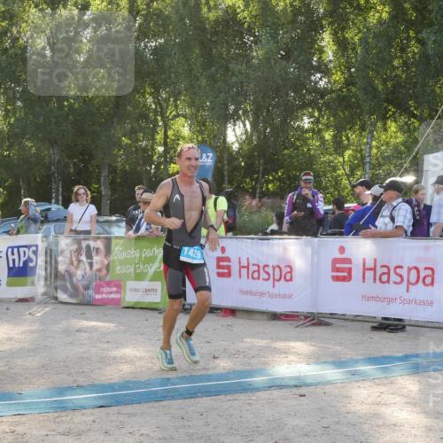 07.09.2025 - 19. Norderstedt Triathlon Zöllner http://msf.ph/oto/8795370 07.09.2025 16:59:45 Ziel 1429 meine-sportfotos.de