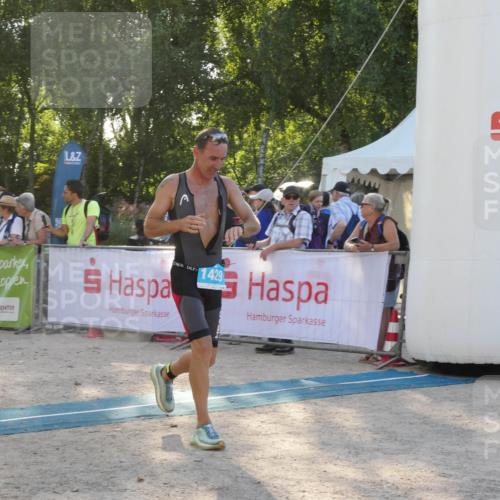 07.09.2025 - 19. Norderstedt Triathlon Zöllner http://msf.ph/oto/8795374 07.09.2025 16:59:46 Ziel 1429 meine-sportfotos.de