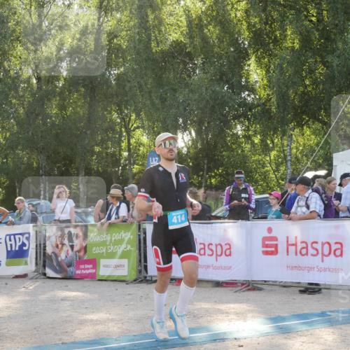 07.09.2025 - 19. Norderstedt Triathlon Zöllner http://msf.ph/oto/8795385 07.09.2025 16:59:52 Ziel 414, 1429 meine-sportfotos.de