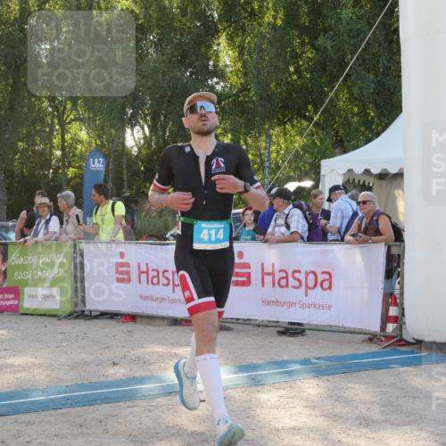 07.09.2025 - 19. Norderstedt Triathlon Zöllner http://msf.ph/oto/8795391 07.09.2025 16:59:52 Ziel 414, 1429 meine-sportfotos.de