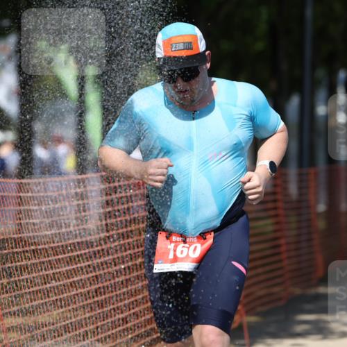 07.09.2025 - 19. Norderstedt Triathlon Michael Strokosch http://msf.ph/oto/8795460 07.09.2025 13:50:27 Laufen 160, 235, 747, 1477 meine-sportfotos.de