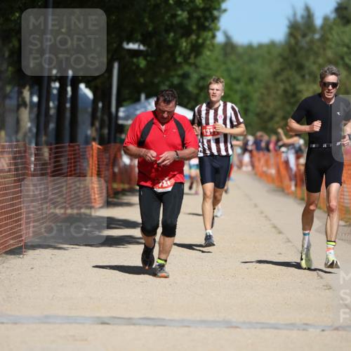 07.09.2025 - 19. Norderstedt Triathlon Michael Strokosch http://msf.ph/oto/8795478 07.09.2025 13:00:48 Laufen 188, 727, 735, 1311, 1328 meine-sportfotos.de