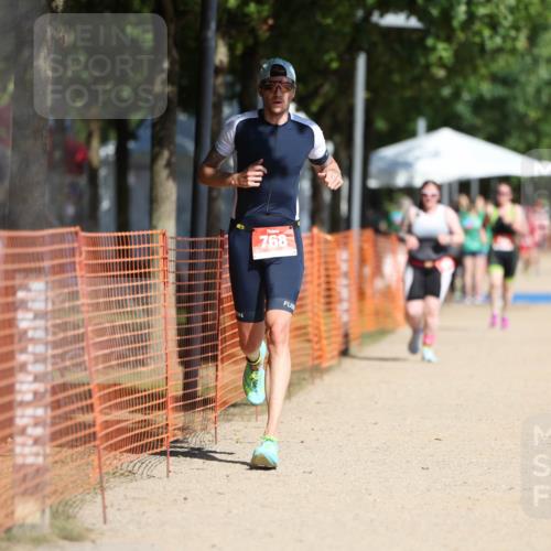 07.09.2025 - 19. Norderstedt Triathlon Michael Strokosch http://msf.ph/oto/8795482 07.09.2025 12:17:47 Laufen 768 meine-sportfotos.de