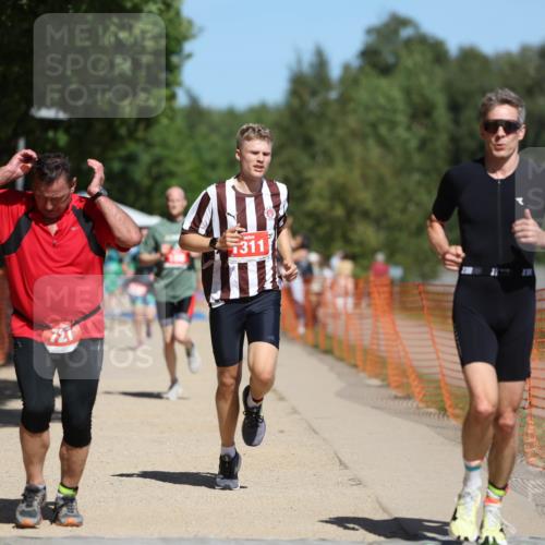 07.09.2025 - 19. Norderstedt Triathlon Michael Strokosch http://msf.ph/oto/8795497 07.09.2025 13:00:50 Laufen 188, 727, 735, 1311, 1328 meine-sportfotos.de