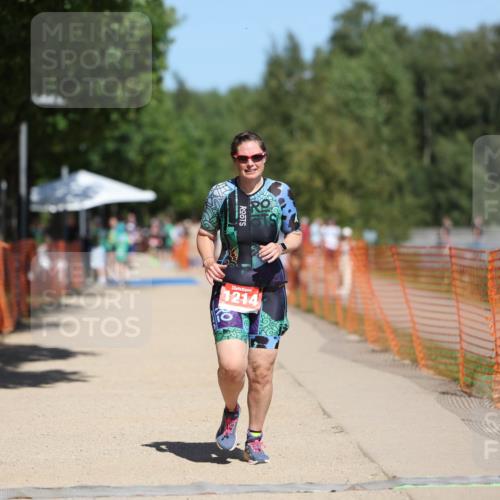 07.09.2025 - 19. Norderstedt Triathlon Michael Strokosch http://msf.ph/oto/8795578 07.09.2025 13:01:00 Laufen 1214 meine-sportfotos.de