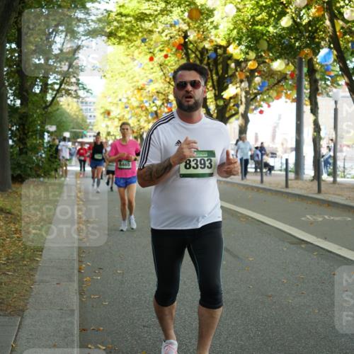07.09.2025 - BARMER Alsterlauf Yannick Fuchs http://msf.ph/oto/8795586 07.09.2025 11:43:50 Laufen 8465, 8393 meine-sportfotos.de