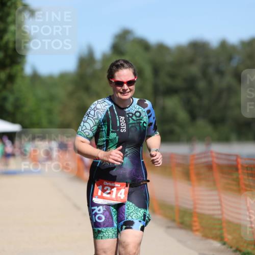 07.09.2025 - 19. Norderstedt Triathlon Michael Strokosch http://msf.ph/oto/8795591 07.09.2025 13:01:01 Laufen 1214 meine-sportfotos.de