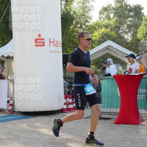 07.09.2025 - 19. Norderstedt Triathlon Zöllner http://msf.ph/oto/8795618 07.09.2025 17:01:41 Ziel 909 meine-sportfotos.de