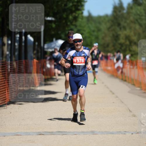 07.09.2025 - 19. Norderstedt Triathlon Michael Strokosch http://msf.ph/oto/8795632 07.09.2025 13:01:25 Laufen 177, 250, 1376 meine-sportfotos.de
