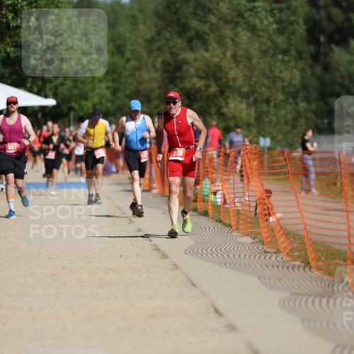 07.09.2025 - 19. Norderstedt Triathlon Michael Strokosch http://msf.ph/oto/8795648 07.09.2025 12:18:11 Laufen 203 meine-sportfotos.de