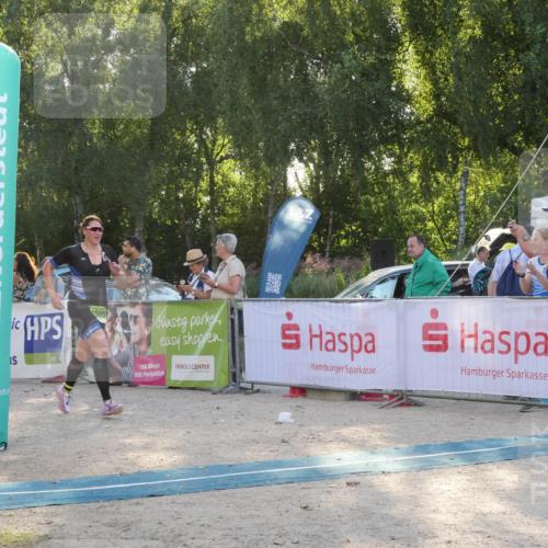 07.09.2025 - 19. Norderstedt Triathlon Zöllner http://msf.ph/oto/8795650 07.09.2025 17:02:39 Ziel 1509 meine-sportfotos.de