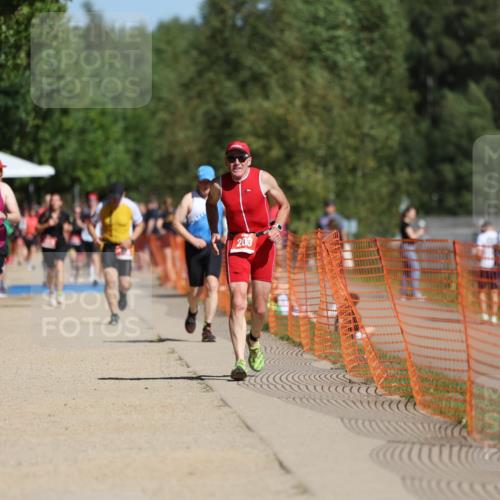 07.09.2025 - 19. Norderstedt Triathlon Michael Strokosch http://msf.ph/oto/8795668 07.09.2025 12:18:13 Laufen 203 meine-sportfotos.de