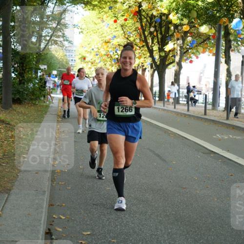 07.09.2025 - BARMER Alsterlauf Yannick Fuchs http://msf.ph/oto/8795671 07.09.2025 11:43:57 Laufen 1002, 1095, 12, 1266 meine-sportfotos.de