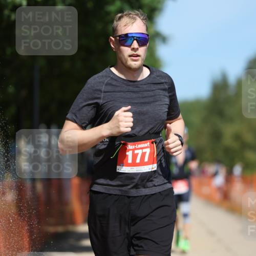 07.09.2025 - 19. Norderstedt Triathlon Michael Strokosch http://msf.ph/oto/8795690 07.09.2025 13:01:30 Laufen 177, 210, 250, 1376 meine-sportfotos.de