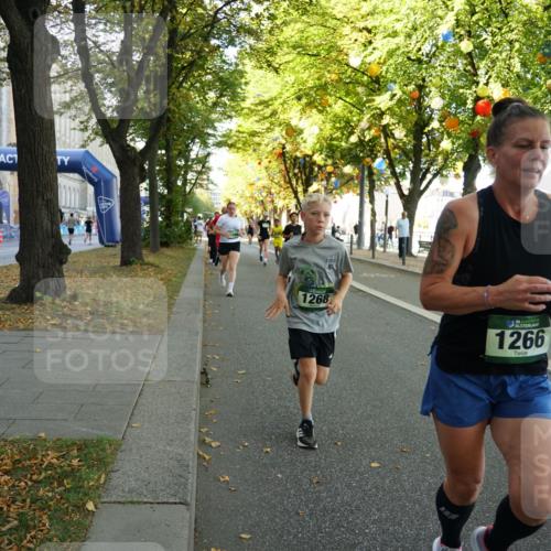07.09.2025 - BARMER Alsterlauf Yannick Fuchs http://msf.ph/oto/8795724 07.09.2025 11:43:59 Laufen 1268, 1266 meine-sportfotos.de