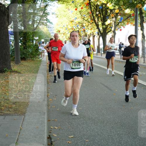 07.09.2025 - BARMER Alsterlauf Yannick Fuchs http://msf.ph/oto/8795744 07.09.2025 11:44:00 Laufen 1002, 1095, 1175, 174, 1224 meine-sportfotos.de