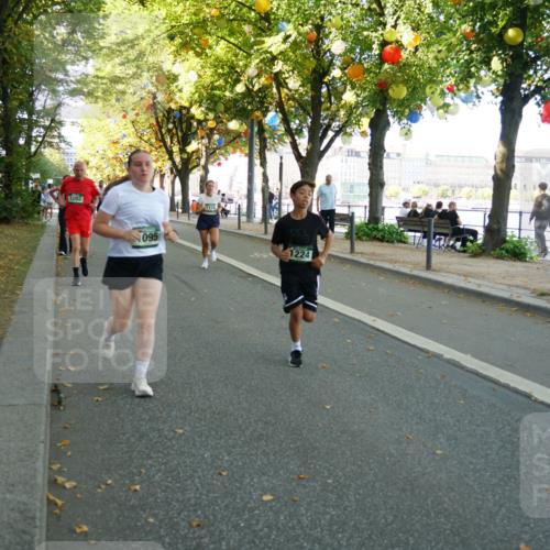 07.09.2025 - BARMER Alsterlauf Yannick Fuchs http://msf.ph/oto/8795760 07.09.2025 11:44:01 Laufen 095, 1224 meine-sportfotos.de