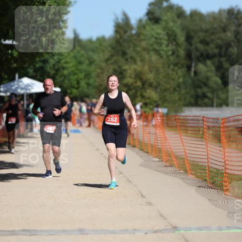 07.09.2025 - 19. Norderstedt Triathlon Michael Strokosch http://msf.ph/oto/8795777 07.09.2025 13:01:44 Laufen 262, 1397 meine-sportfotos.de