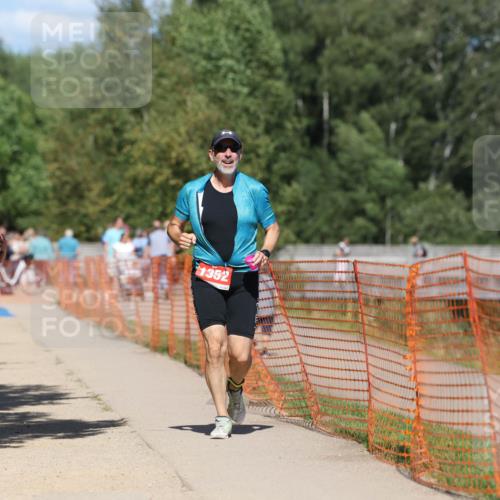 07.09.2025 - 19. Norderstedt Triathlon Michael Strokosch http://msf.ph/oto/8795784 07.09.2025 13:51:40 Laufen 324, 333, 1352 meine-sportfotos.de