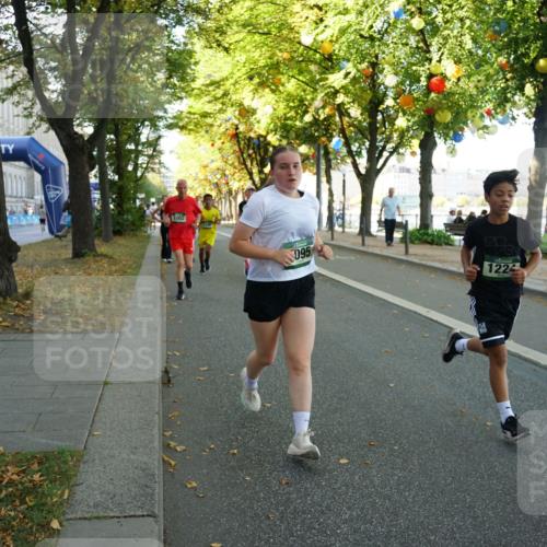 07.09.2025 - BARMER Alsterlauf Yannick Fuchs http://msf.ph/oto/8795785 07.09.2025 11:44:02 Laufen 1002, 095, 1224 meine-sportfotos.de