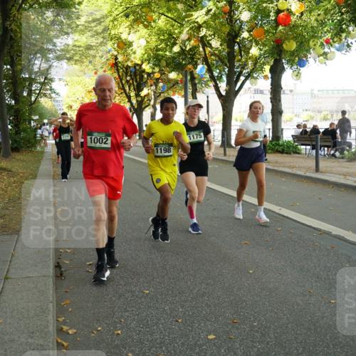 07.09.2025 - BARMER Alsterlauf Yannick Fuchs http://msf.ph/oto/8795818 07.09.2025 11:44:03 Laufen 1195, 1002, 1198, 1175 meine-sportfotos.de
