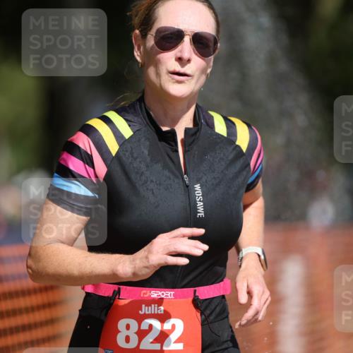 07.09.2025 - 19. Norderstedt Triathlon Michael Strokosch http://msf.ph/oto/8795844 07.09.2025 12:18:38 Laufen 822, 1159, 1372 meine-sportfotos.de