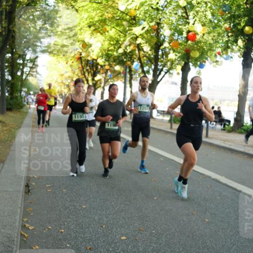 07.09.2025 - BARMER Alsterlauf Yannick Fuchs http://msf.ph/oto/8795899 07.09.2025 11:44:08 Laufen 1195, 1196 meine-sportfotos.de