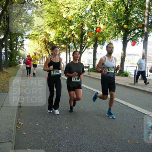 07.09.2025 - BARMER Alsterlauf Yannick Fuchs http://msf.ph/oto/8795926 07.09.2025 11:44:08 Laufen 1137, 1195, 1196, 1253 meine-sportfotos.de