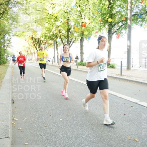 07.09.2025 - BARMER Alsterlauf Yannick Fuchs http://msf.ph/oto/8795953 07.09.2025 11:44:10 Laufen 1137, 1010, 12, 1026 meine-sportfotos.de