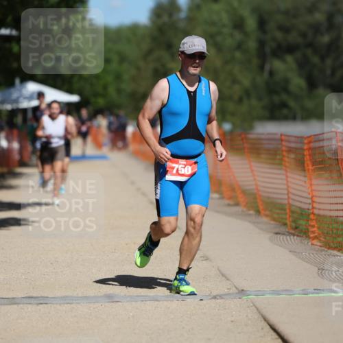 07.09.2025 - 19. Norderstedt Triathlon Michael Strokosch http://msf.ph/oto/8796008 07.09.2025 13:02:10 Laufen 700, 750, 808, 1264, 1293, 1391 meine-sportfotos.de