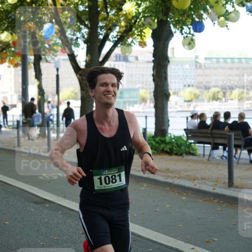 07.09.2025 - BARMER Alsterlauf Yannick Fuchs http://msf.ph/oto/8796013 07.09.2025 11:44:16 Laufen 136, 1081 meine-sportfotos.de