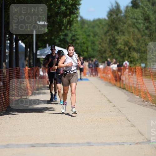 07.09.2025 - 19. Norderstedt Triathlon Michael Strokosch http://msf.ph/oto/8796036 07.09.2025 13:02:12 Laufen 700, 750, 1264, 1293, 1391 meine-sportfotos.de