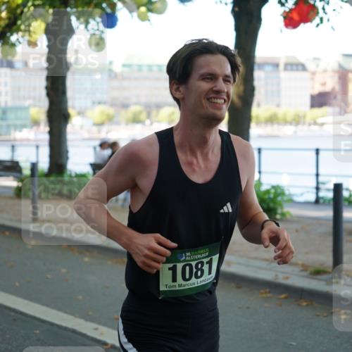 07.09.2025 - BARMER Alsterlauf Yannick Fuchs http://msf.ph/oto/8796039 07.09.2025 11:44:16 Laufen 36, 1081 meine-sportfotos.de