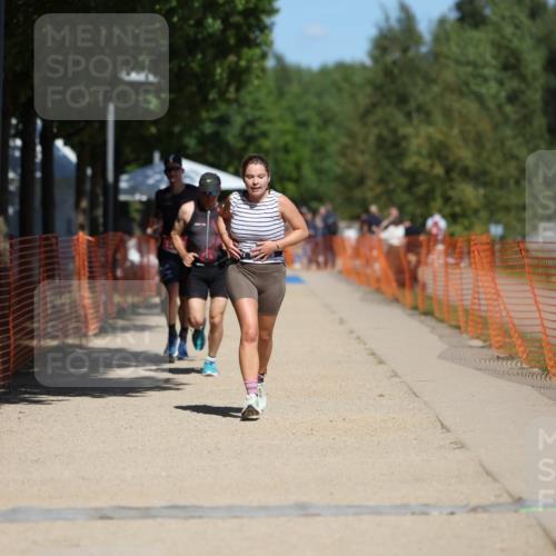 07.09.2025 - 19. Norderstedt Triathlon Michael Strokosch http://msf.ph/oto/8796042 07.09.2025 13:02:13 Laufen 750, 1264, 1293, 1391 meine-sportfotos.de