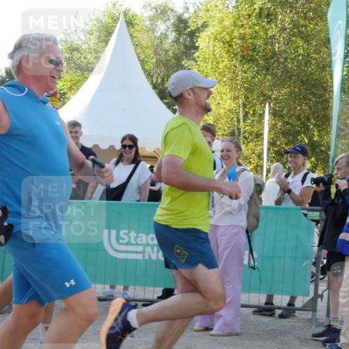 07.09.2025 - 19. Norderstedt Triathlon Zöllner http://msf.ph/oto/8796058 07.09.2025 17:09:09 Ziel 947 meine-sportfotos.de