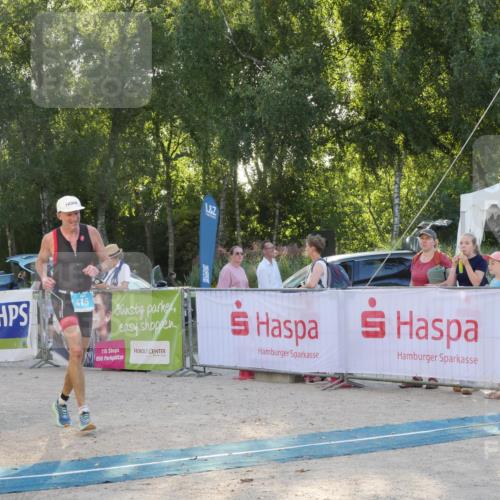 07.09.2025 - 19. Norderstedt Triathlon Zöllner http://msf.ph/oto/8796064 07.09.2025 17:10:04 Ziel 415 meine-sportfotos.de