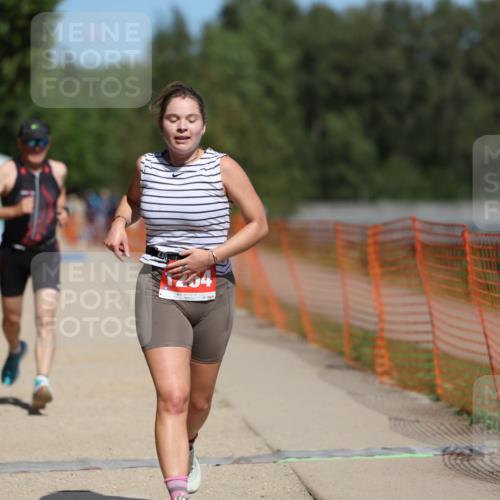 07.09.2025 - 19. Norderstedt Triathlon Michael Strokosch http://msf.ph/oto/8796067 07.09.2025 13:02:16 Laufen 1264, 1293, 1391 meine-sportfotos.de